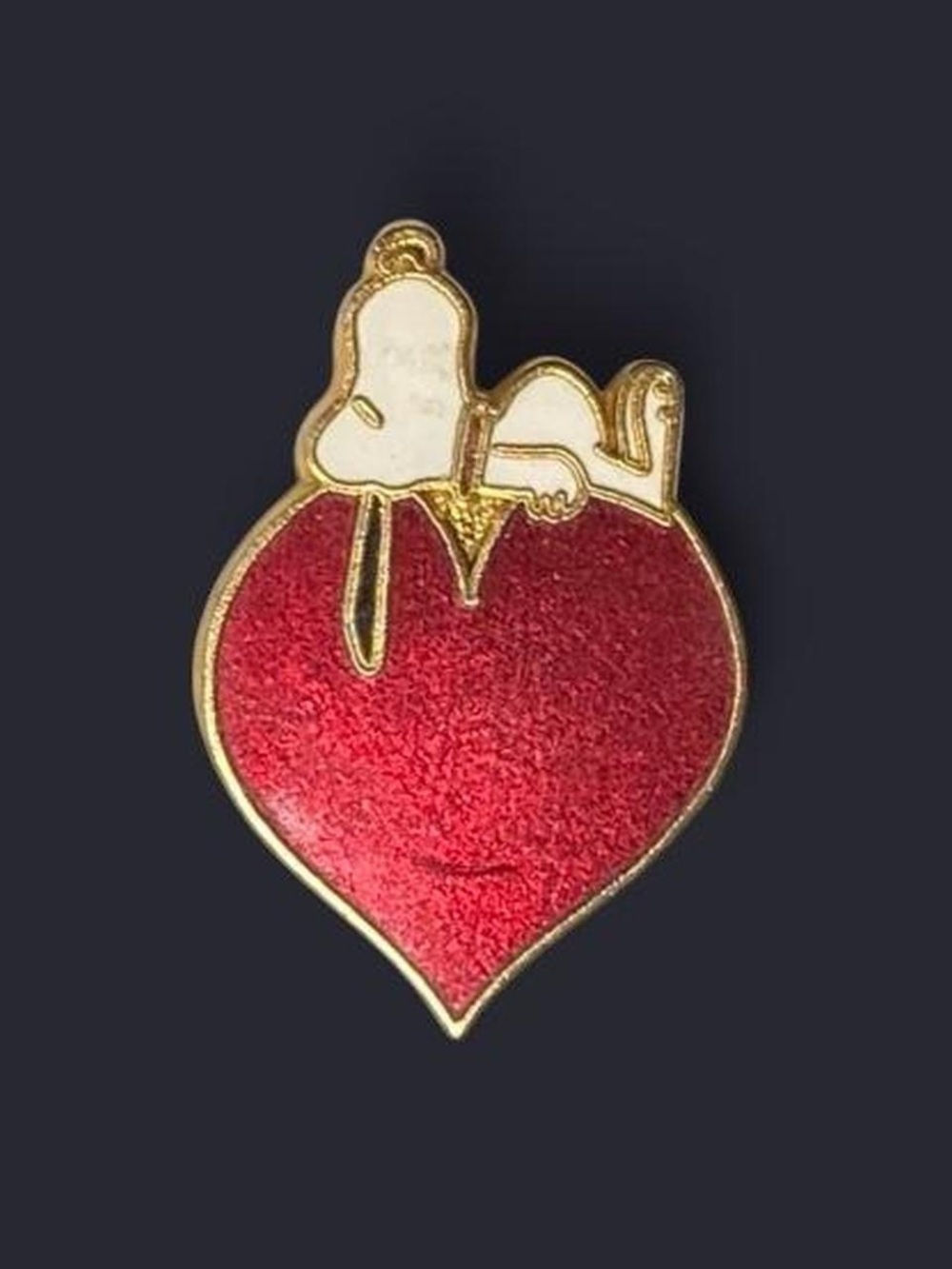 Vintage 80s Peanuts Snoopy Brooch Enamel Pin Comics Charlie Brown Gold Retro